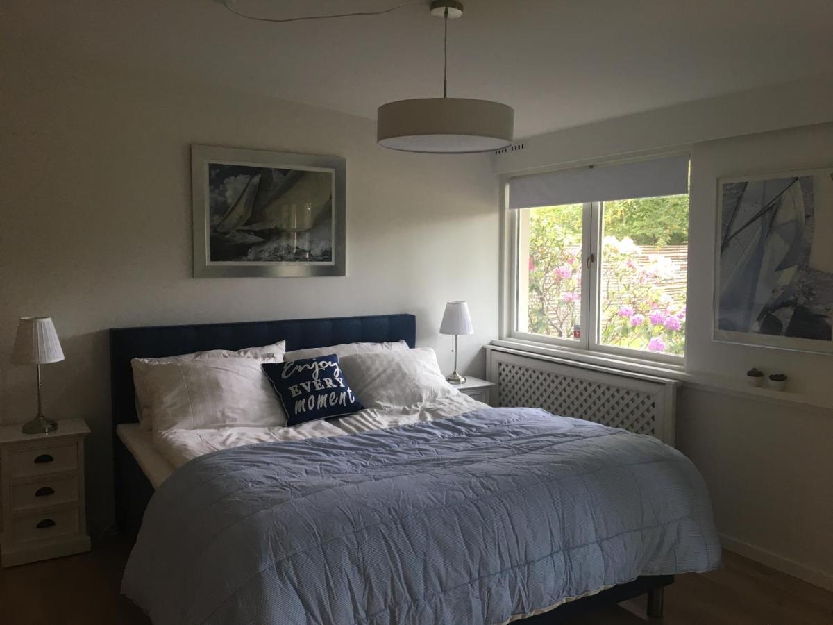 Trouville Bed & Breakfast Hornbaek Exterior photo