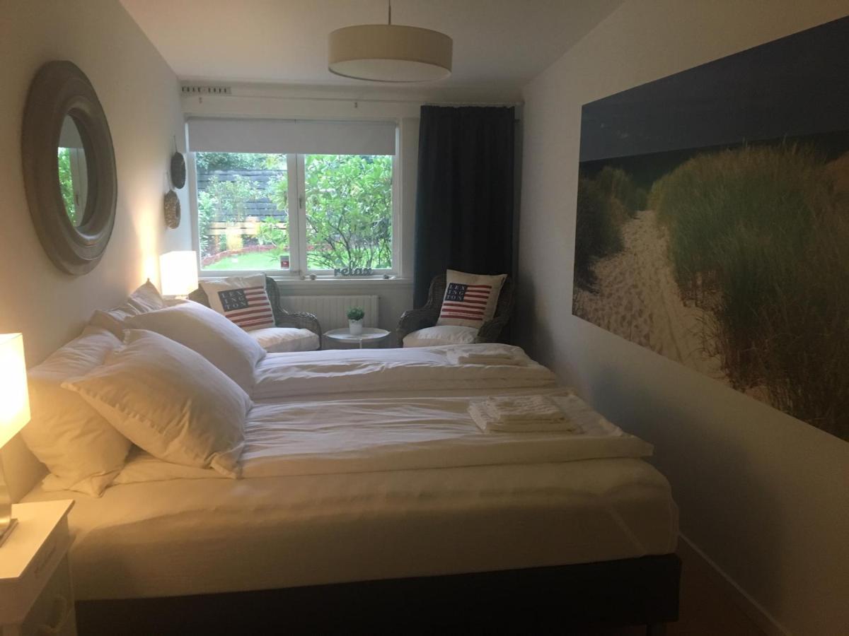 Trouville Bed & Breakfast Hornbaek Exterior photo